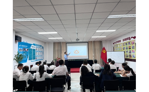 因果洞察 結(jié)果把控 經(jīng)營效能提升——銀川伊百盛開展專項培訓，夯實高質(zhì)量發(fā)展根基